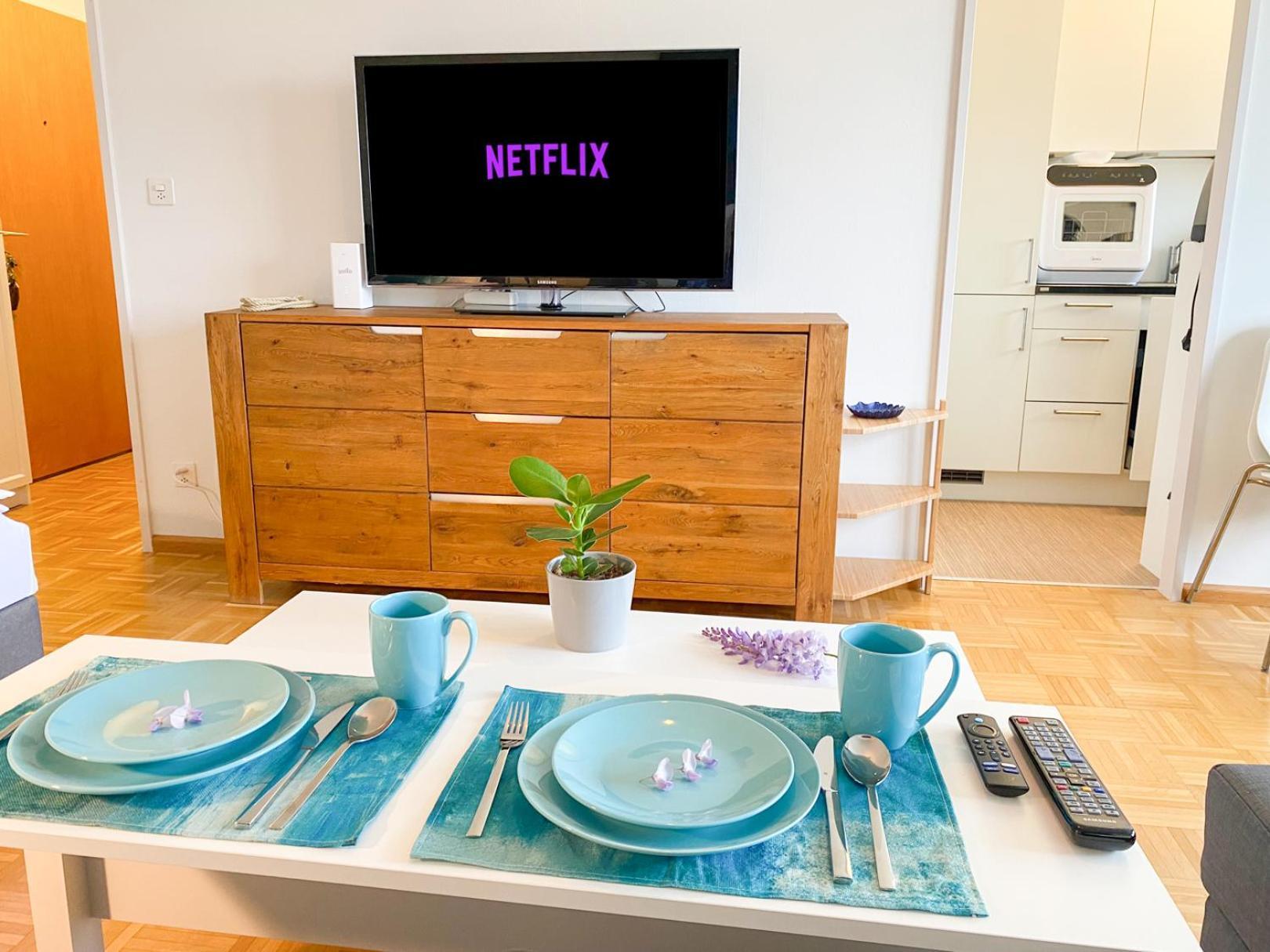 Special Blue Tiger Apartment Basel, Messe Kleinbasel 10-Star Экстерьер фото